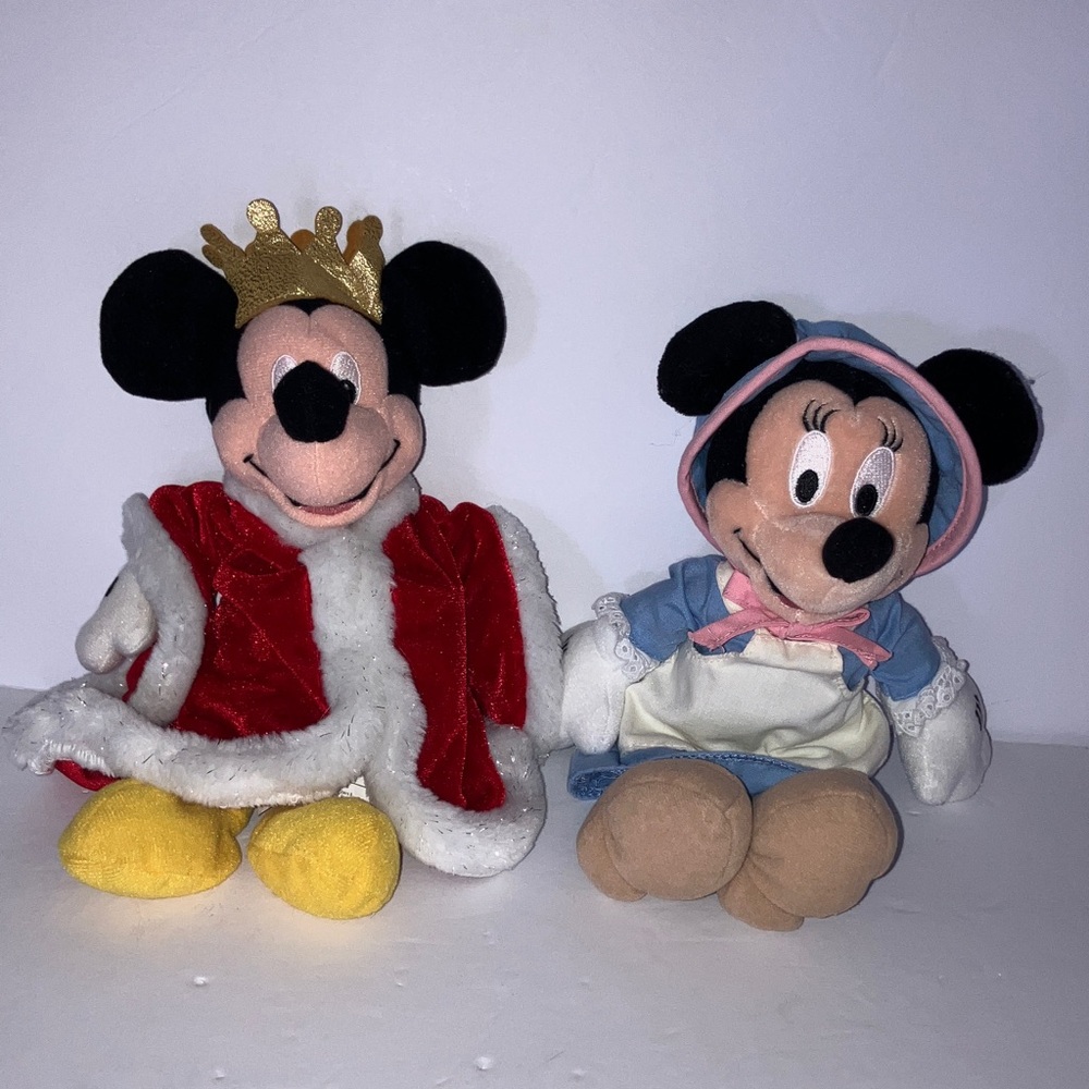 Disney Mickey King and Pioneer Minnie Plush Set 10”‎